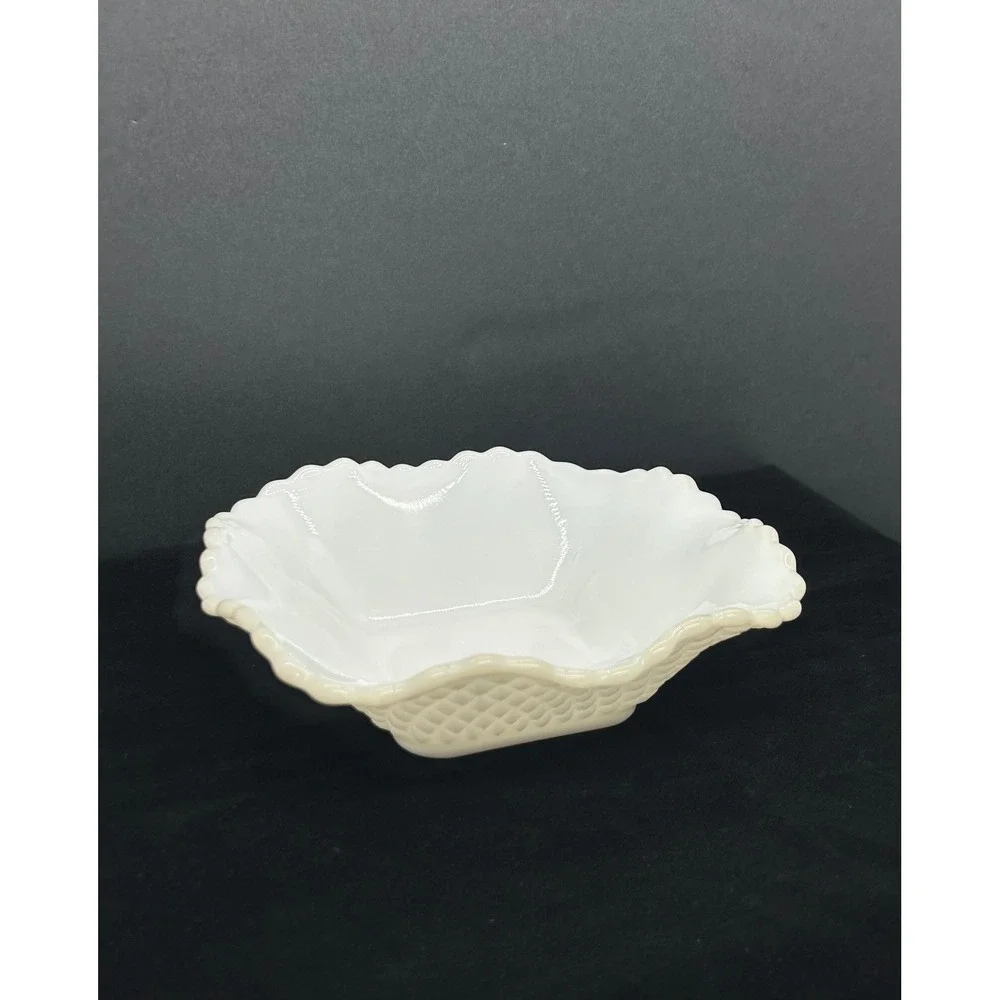 Vintage White Milk Glass Scalloped Ruffled Bowl Lattice Diamond Quilted 6.5 Inch